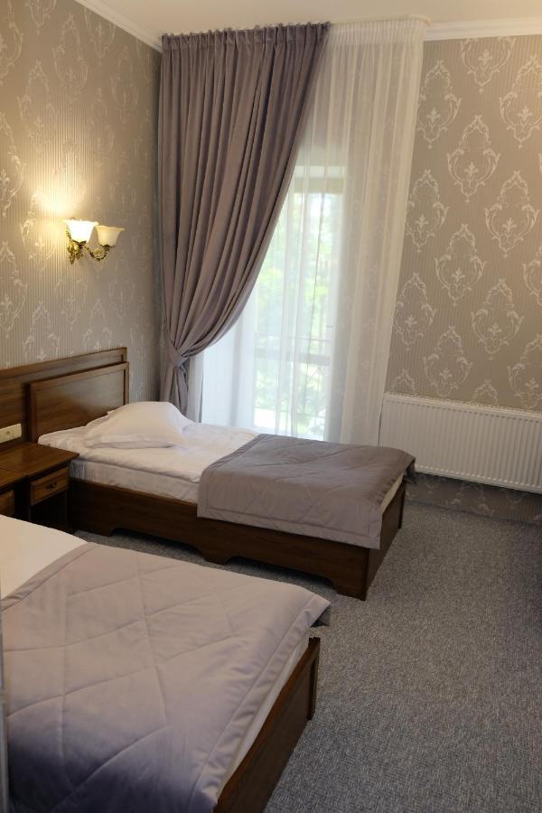 Лісовий Готель Гайки Zjytomyr Buitenkant foto